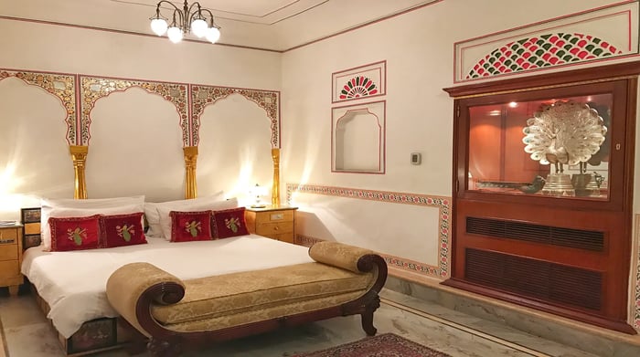 Raj Palace heritage room