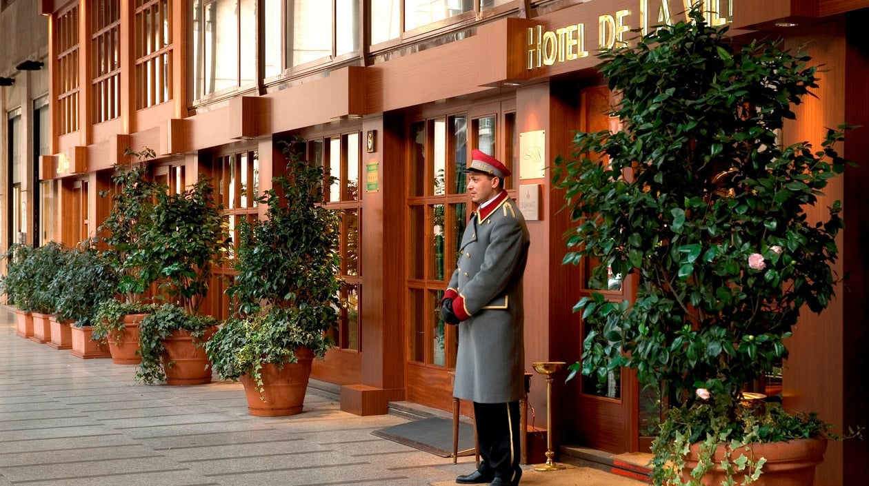 Hotel Sina de la Ville exterieur