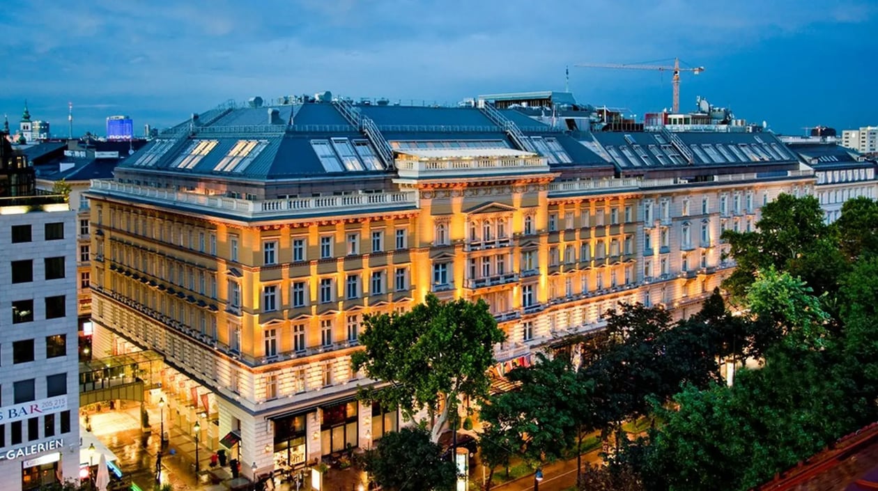 Grand Hotel Wien buitenkant