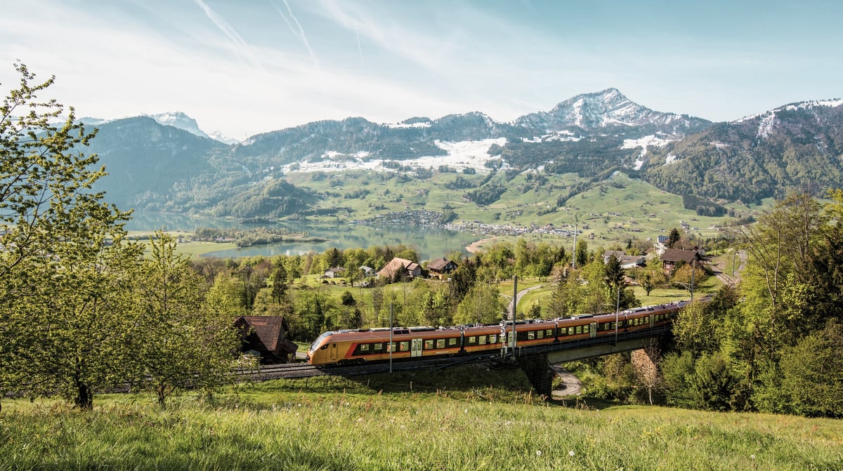 2022_Voralpen-Express_©Markus Sch_lli_68374.tif.crdownload