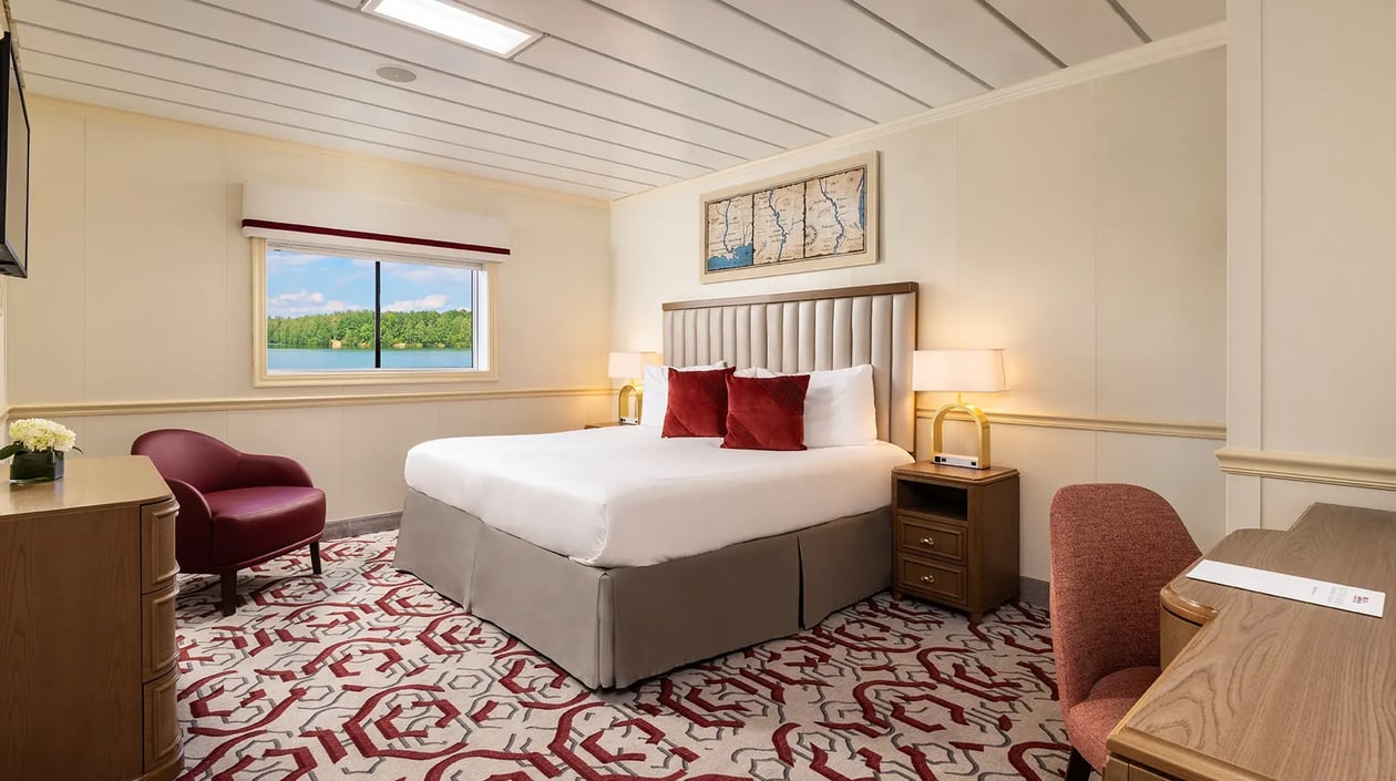 AMERICAN_PADDLEWHEELER_STATEROOM_A