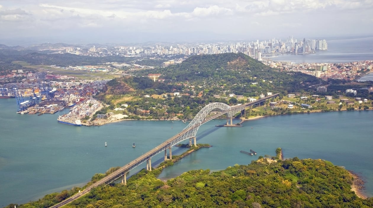 OCI_Panama Canal_Panama_City_2022-11-17_12-44-05