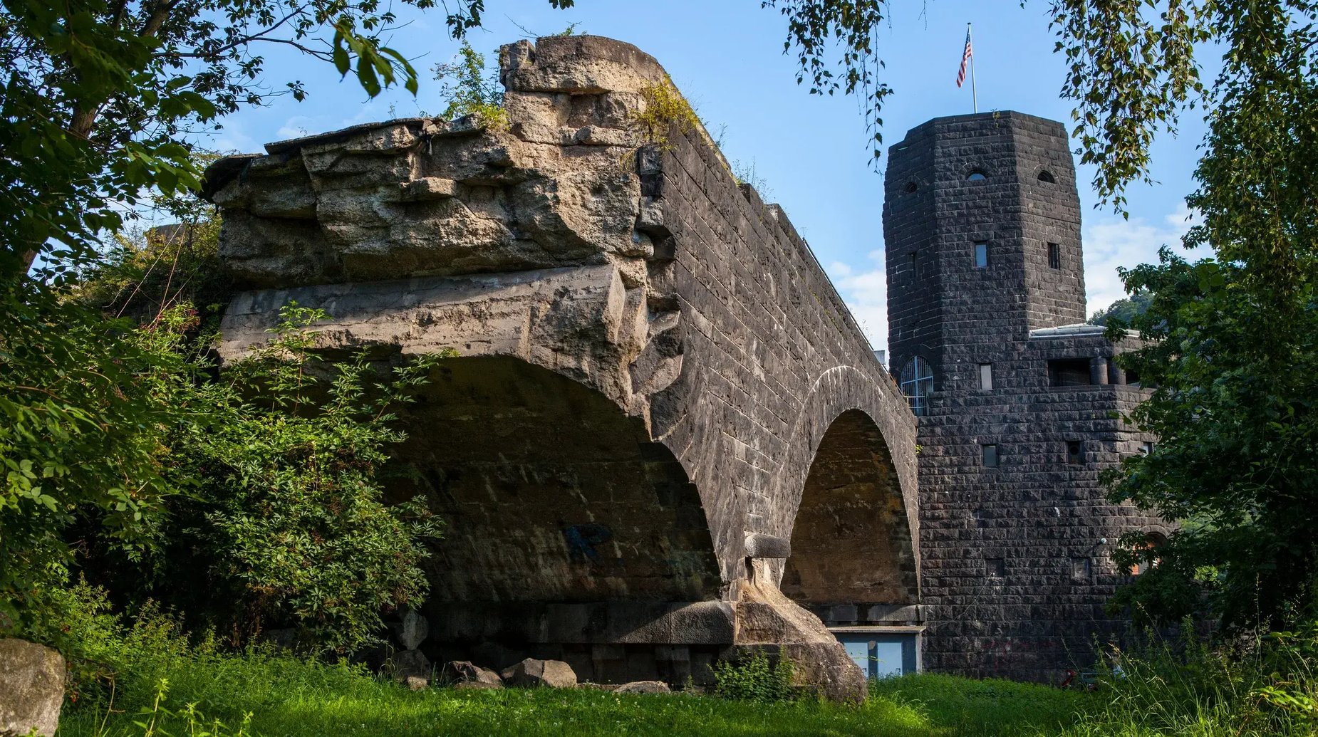 Rijnbrug, Remagen_shutterstock_1298964181