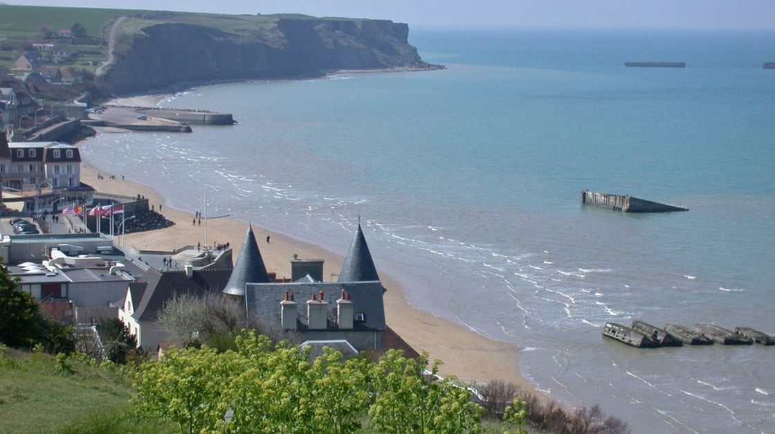 Arromanches 02