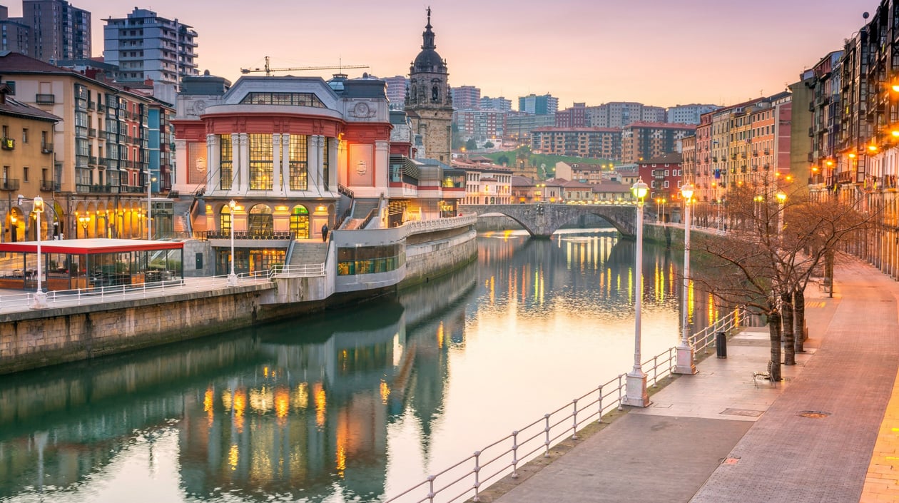 shutterstock_582597751 Bilbao Ribera Foodmarket