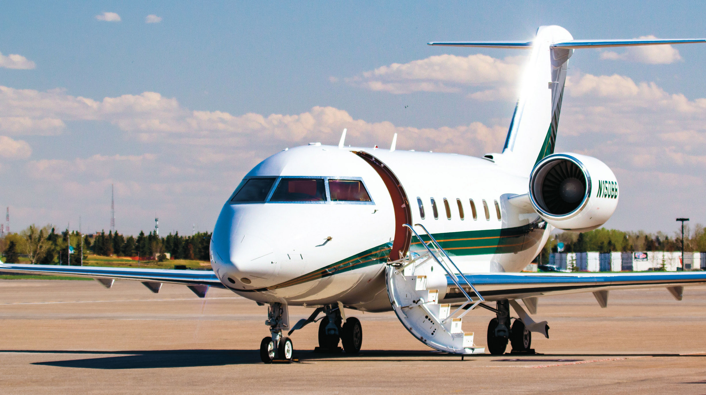 Challenger 300