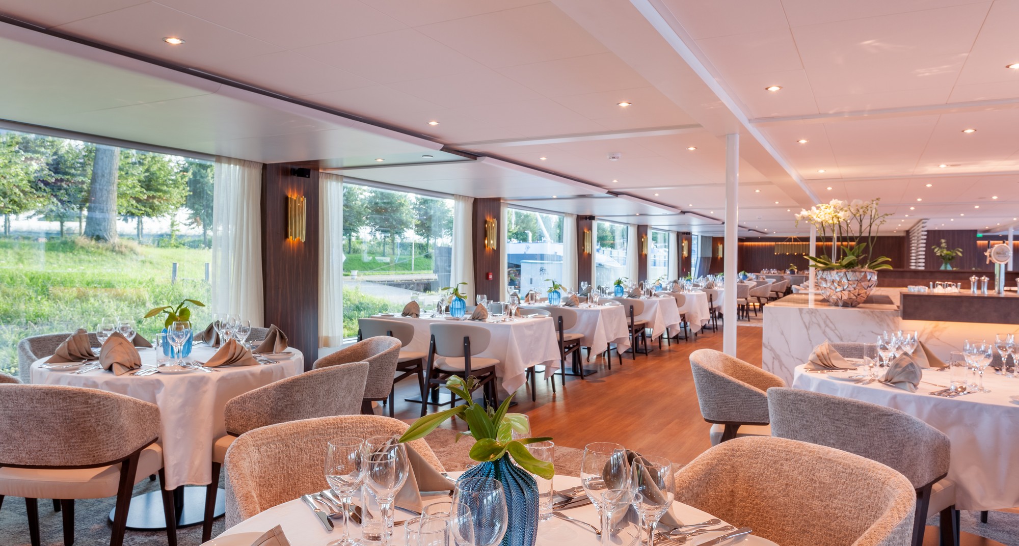 15_AMADEUS_Imperial_Restaurant