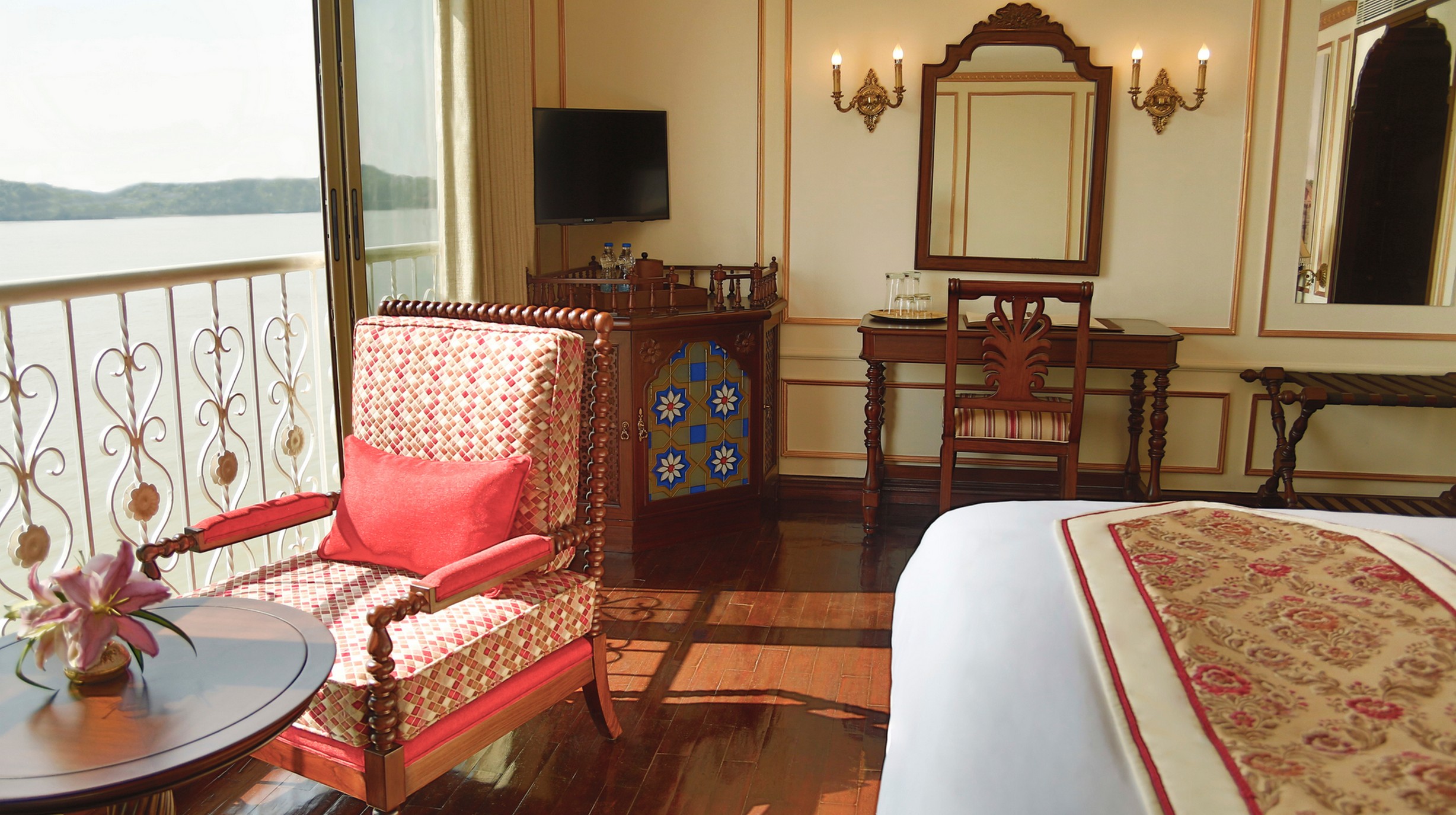 Ganges Voyager_colonialsuite2