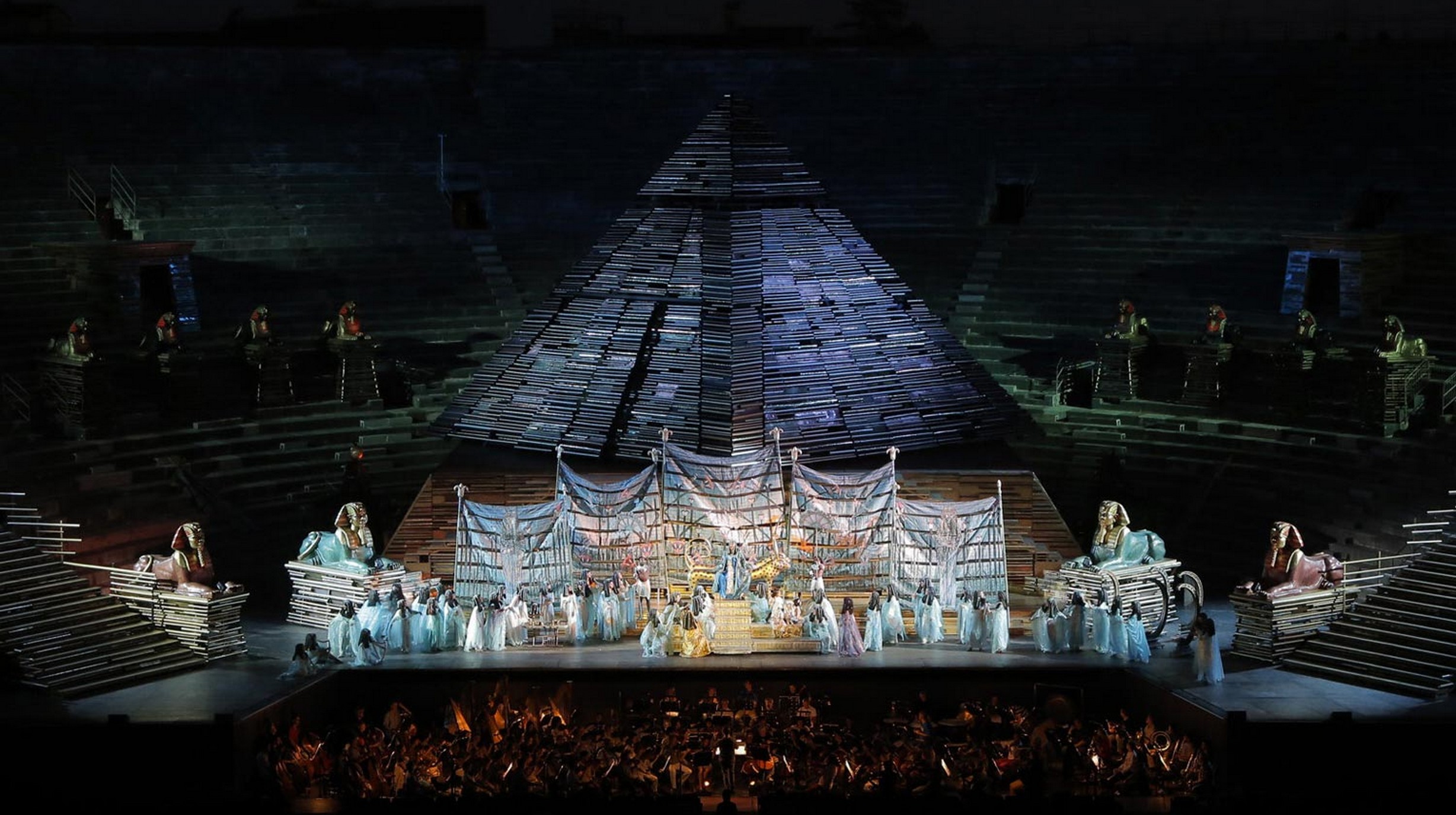 Opera's in de Arena di Verona