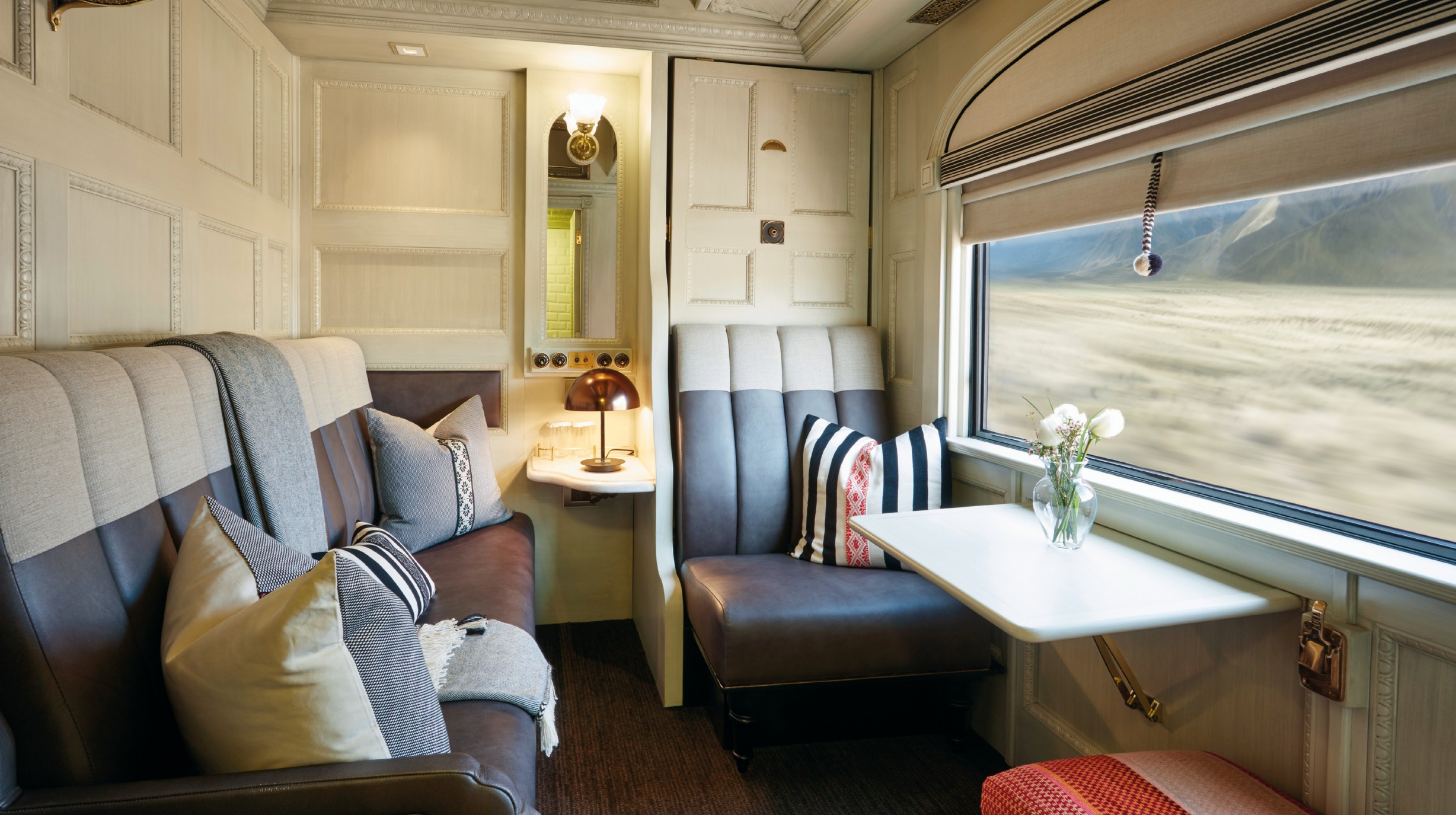 Belmond Andean Explorer Cabin (6)