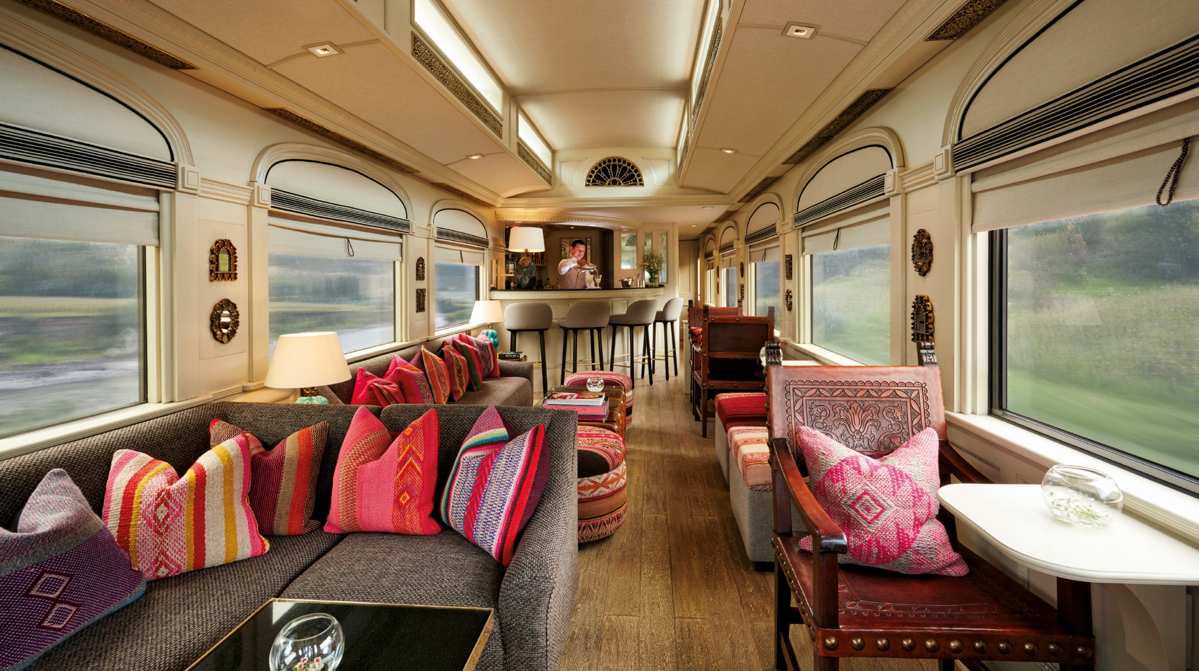 Belmond Andean Explorer bar (1)