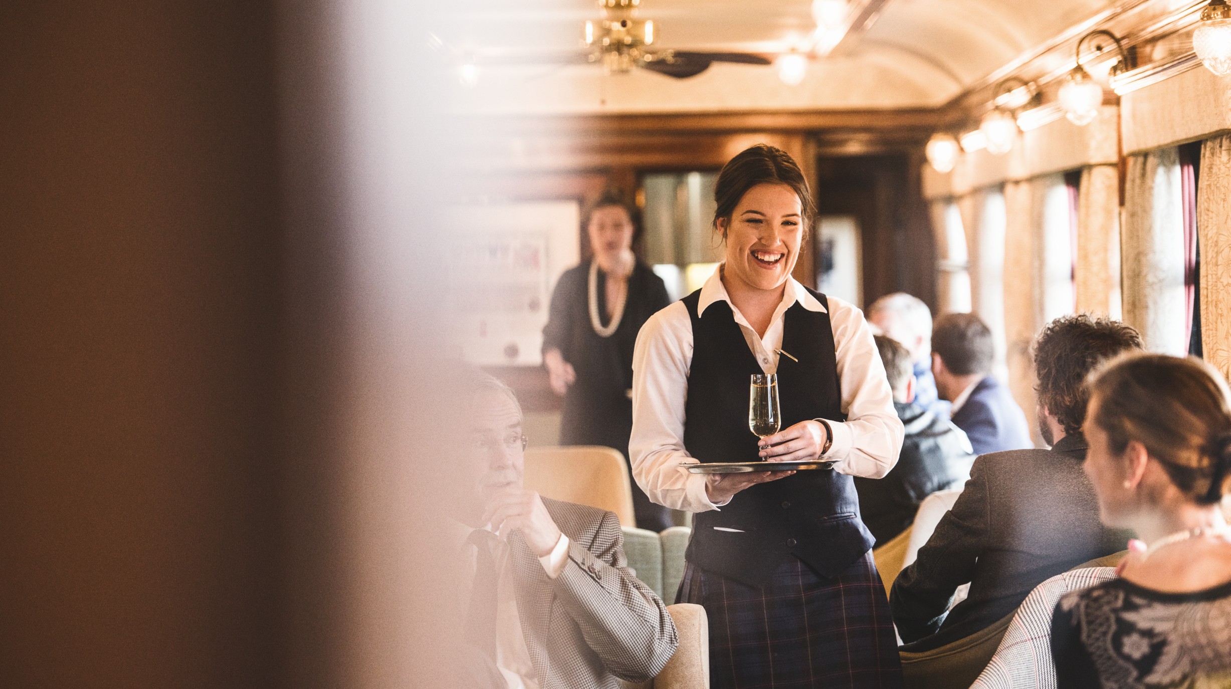 Royal Scotsman Bar (1)