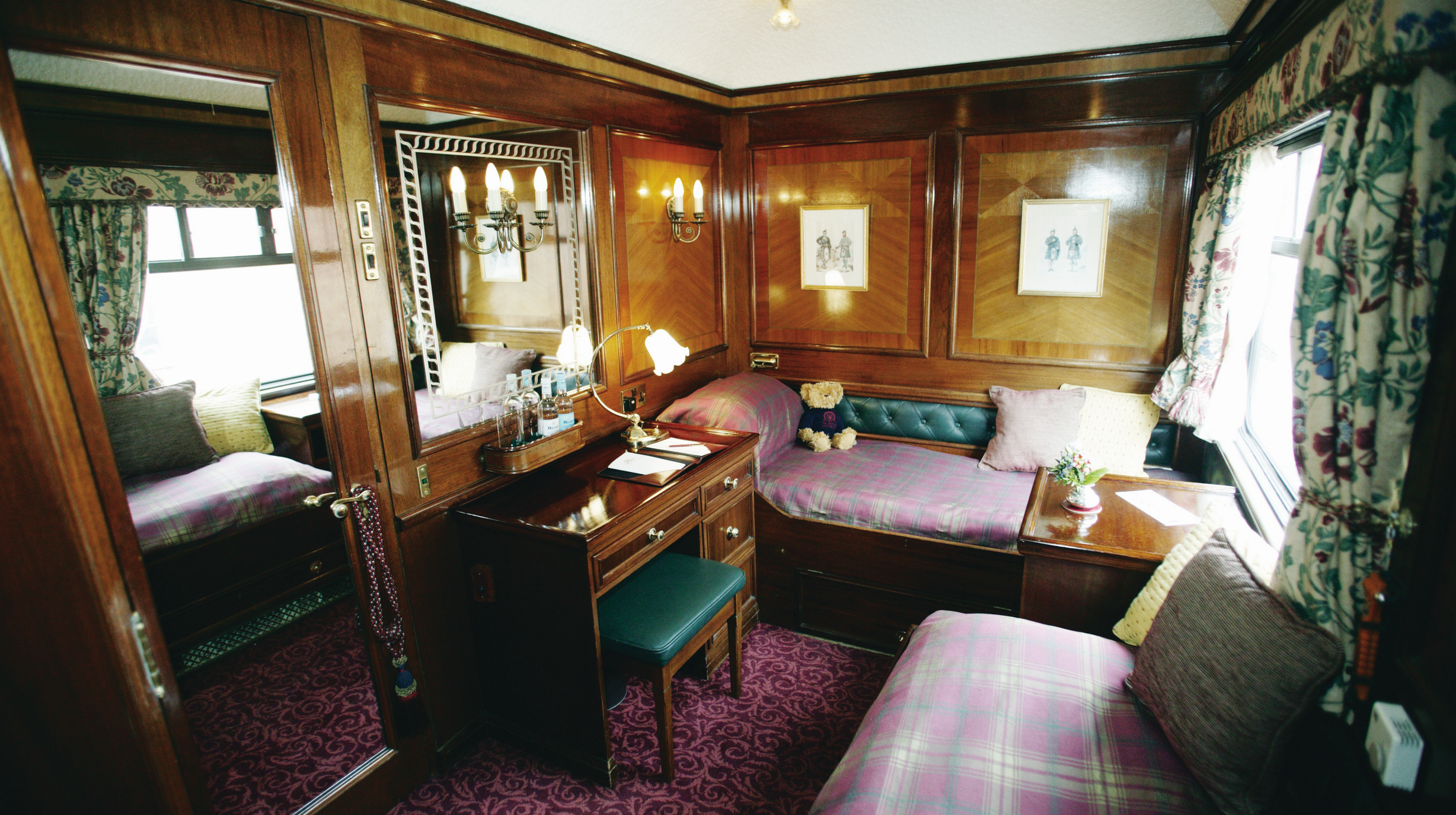 Twin Cabin