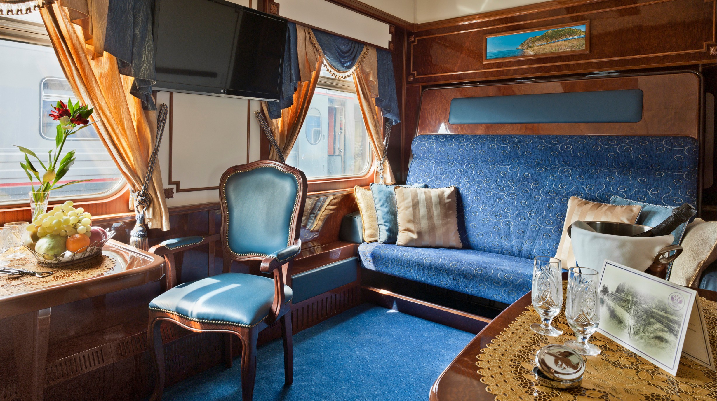 Golden Eagle Imperial Suite (2)
