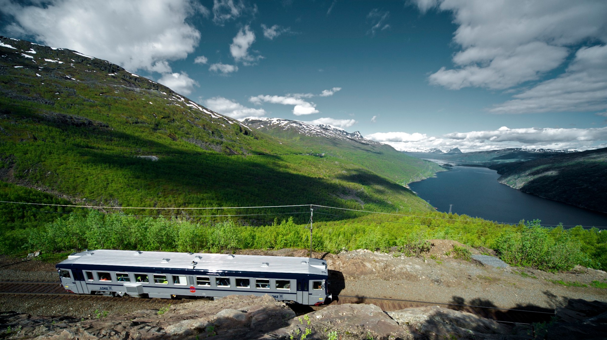 Groepsreis per trein en Hurtigruten cruise door Noorwegen, Ofoten spoorlijn en Dovre Spoorlijn
