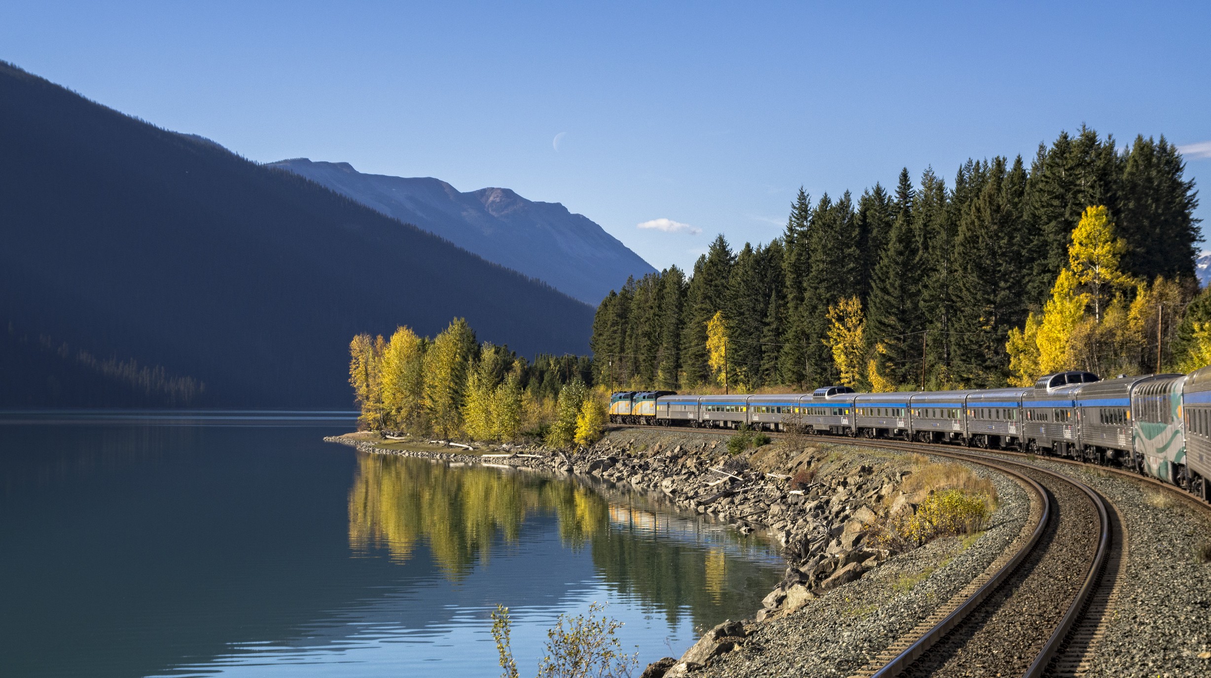 The Canadian exterieur (7)