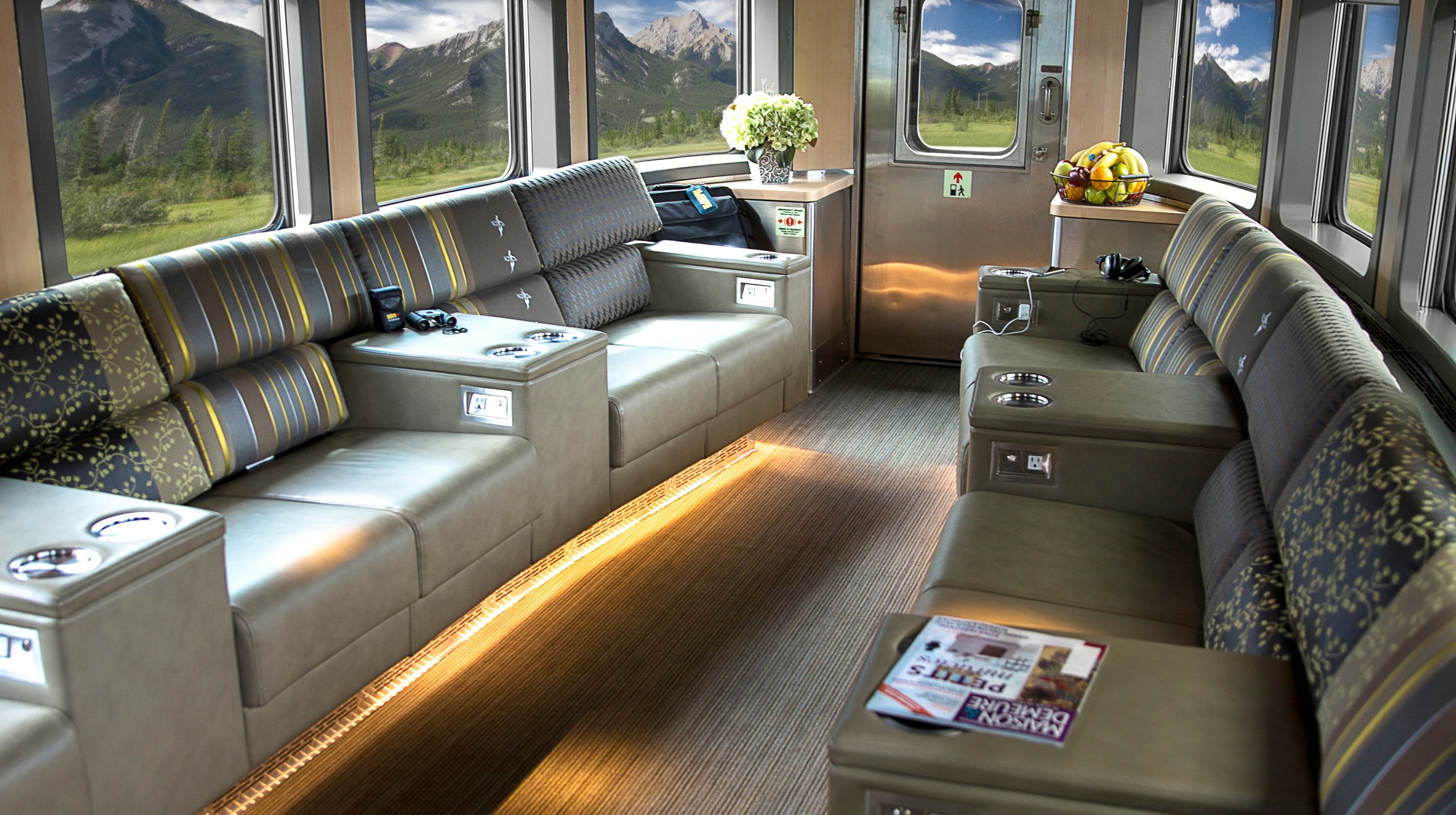 VIA Rail Canadian Park car 2
