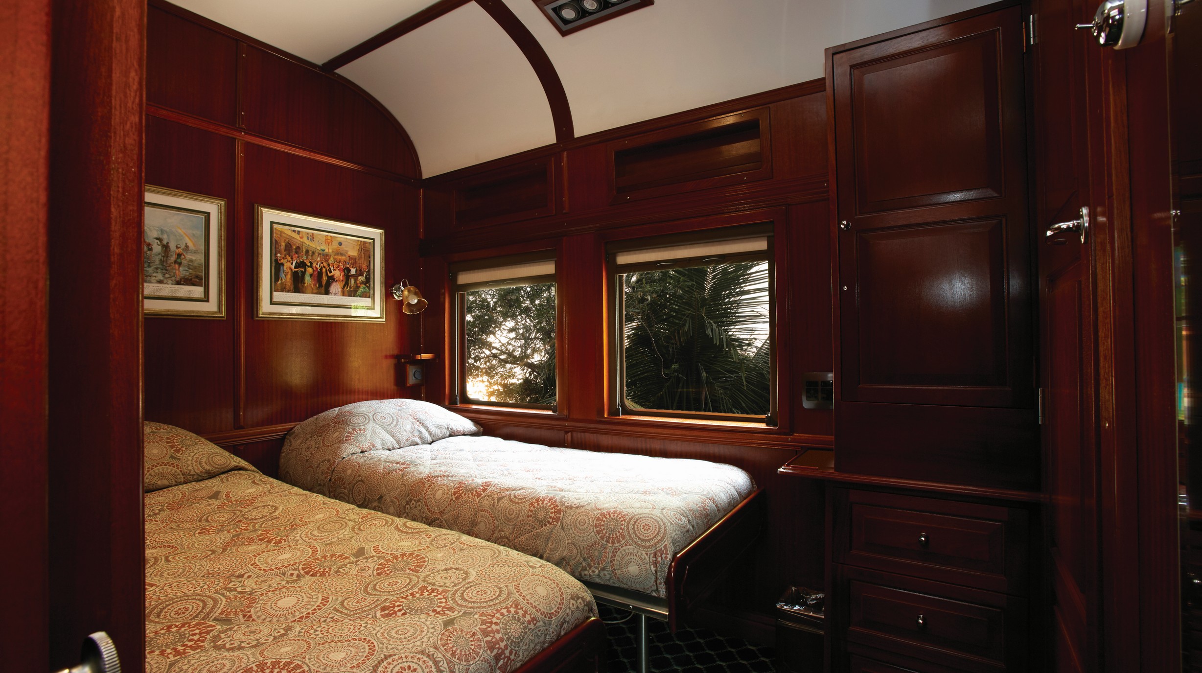 Shongololo Express gold (4)