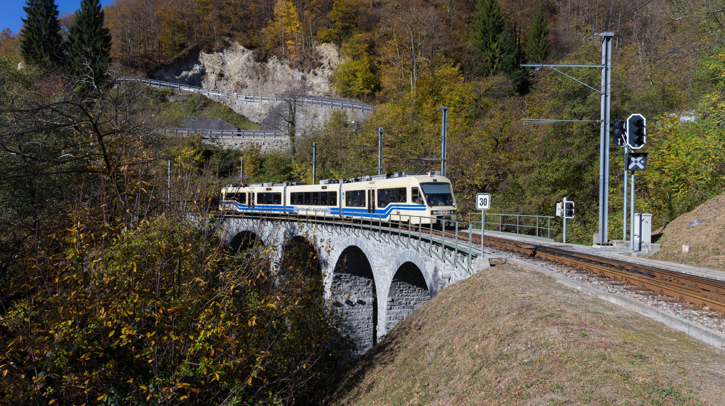 Centovali express exterieur (6)