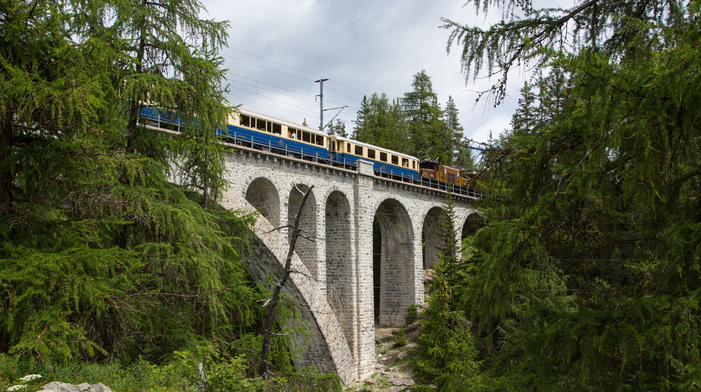 Glacier Pullman Express (6)