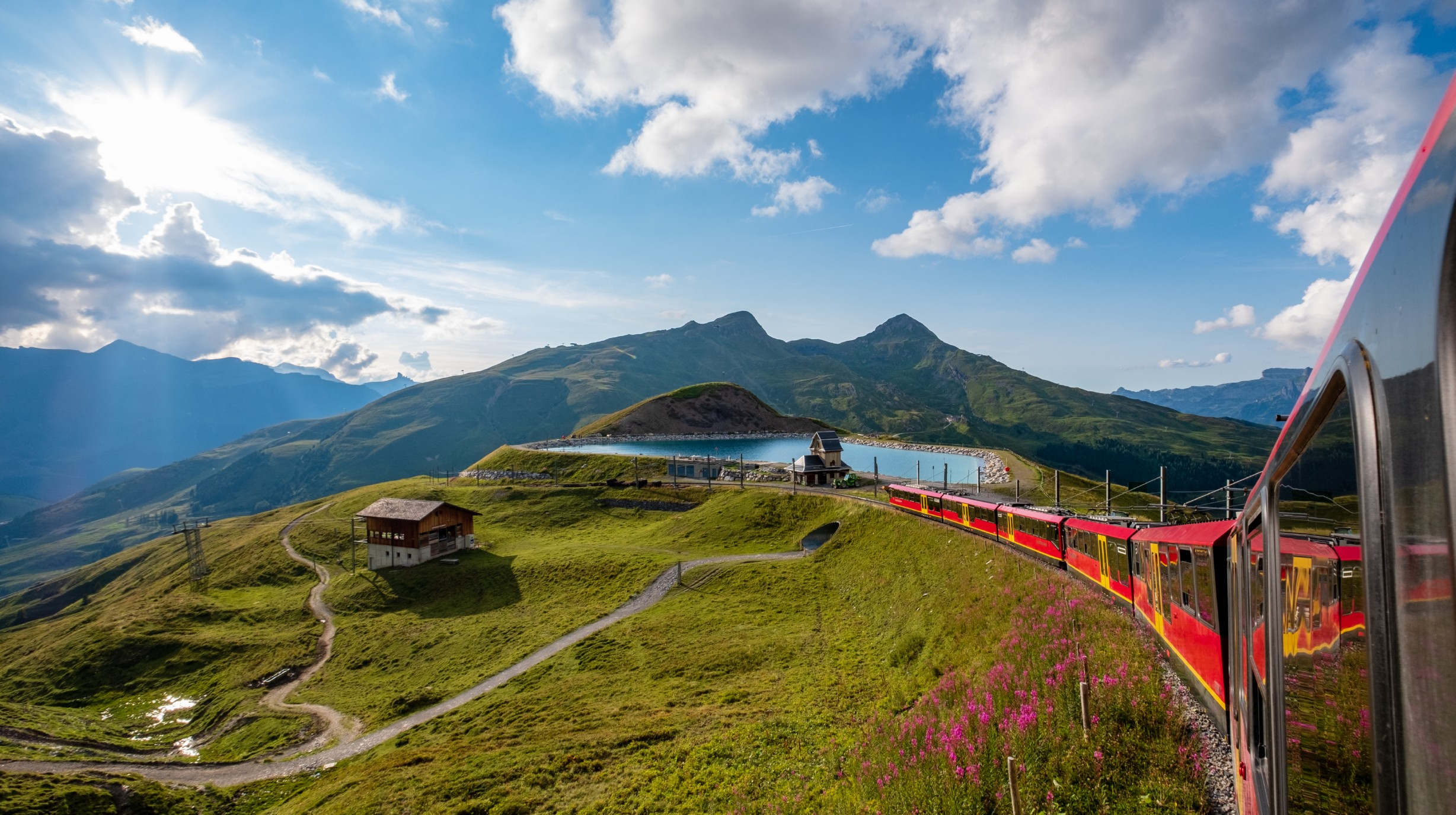 11+daagse rondreis Zwitserland inculsief  de Glacier Express, Bernina  Express en Jungfrau Bahn