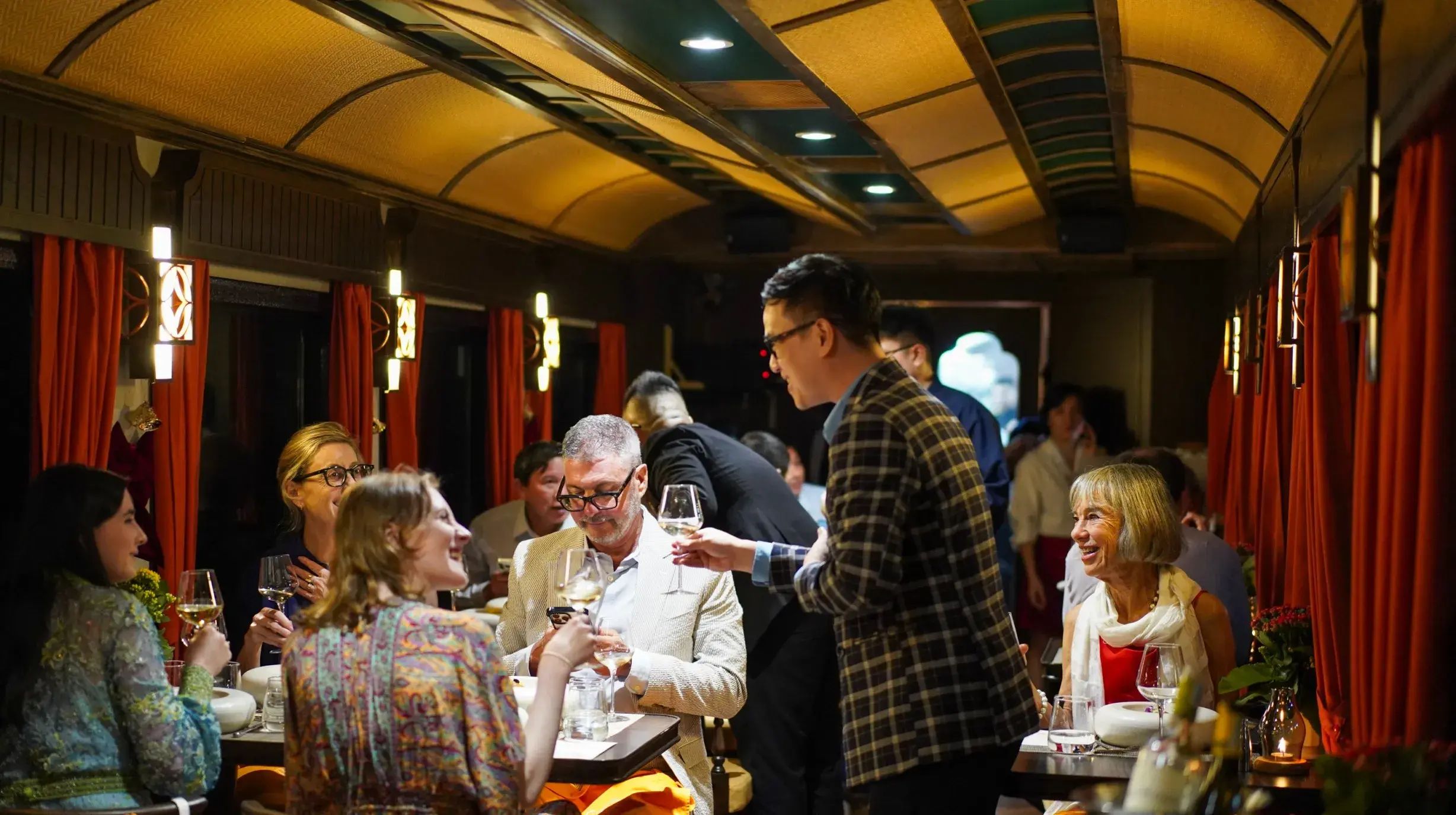 De magie van Vietnam per luxe trein 