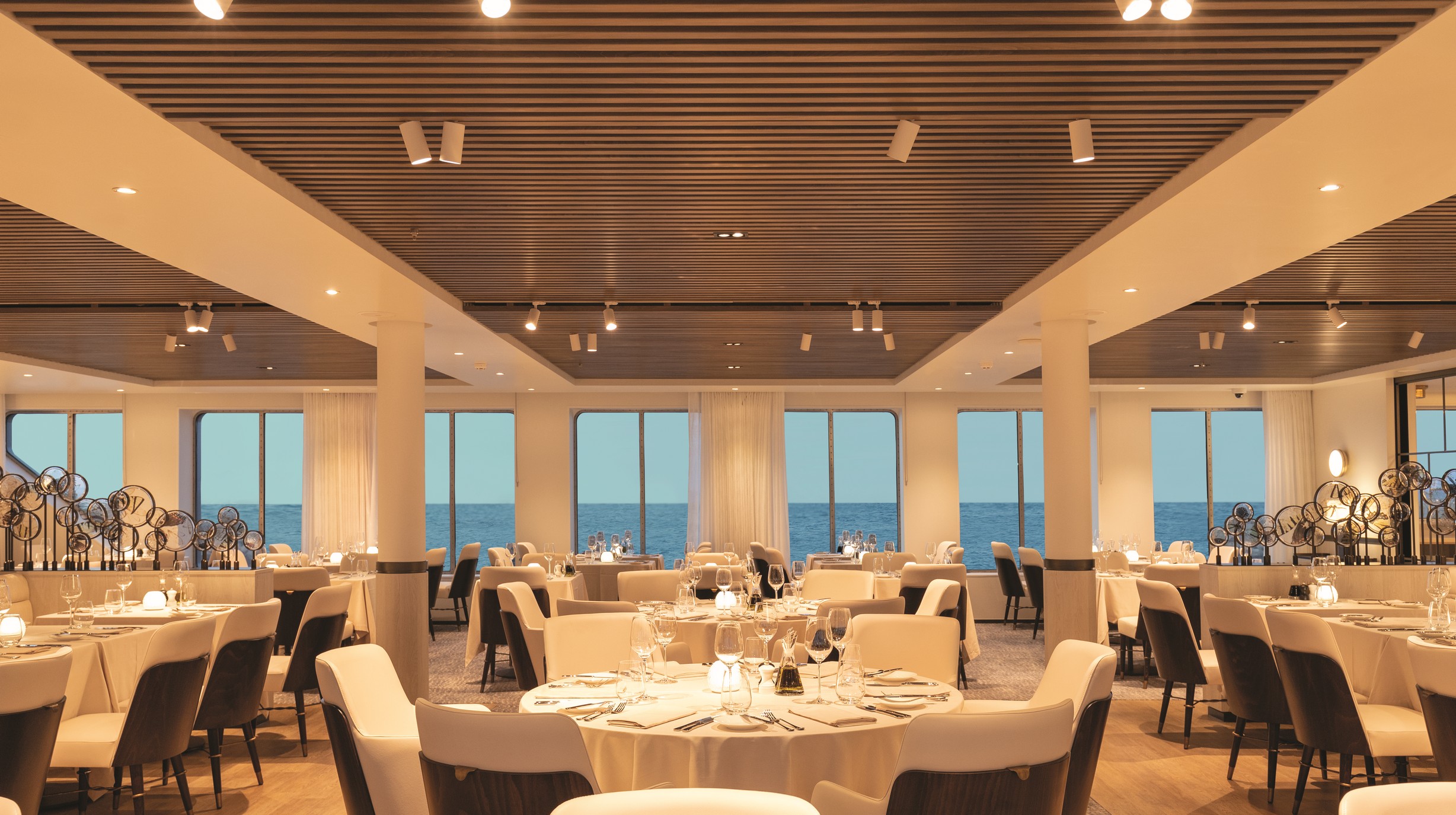 Silver Origin - The Restaurant (1)
