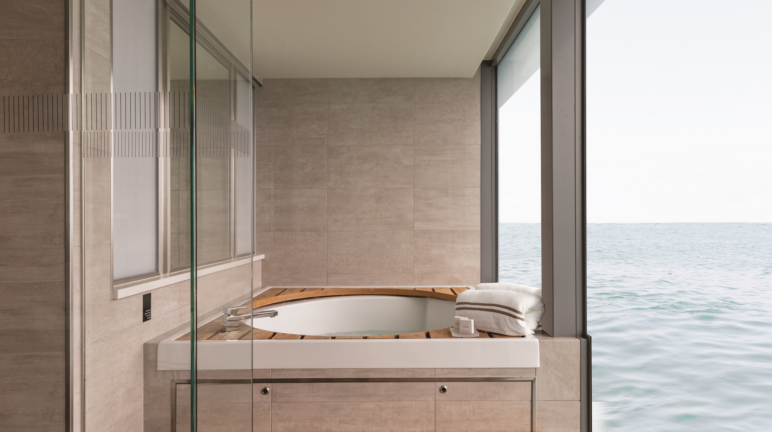 Silver Origin Grand Suite (3)