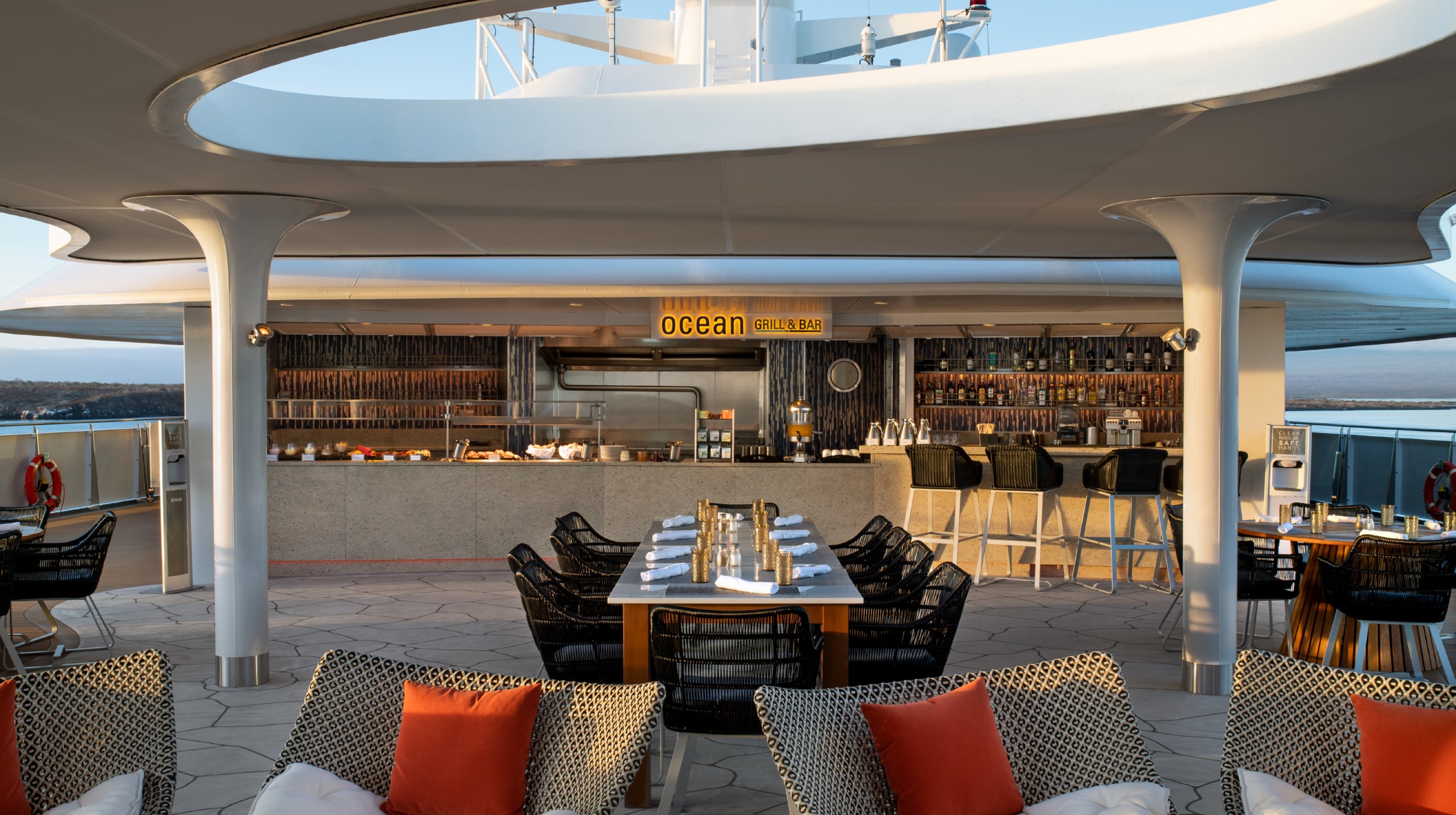 Celebrity Flora Ocean Grill (2)