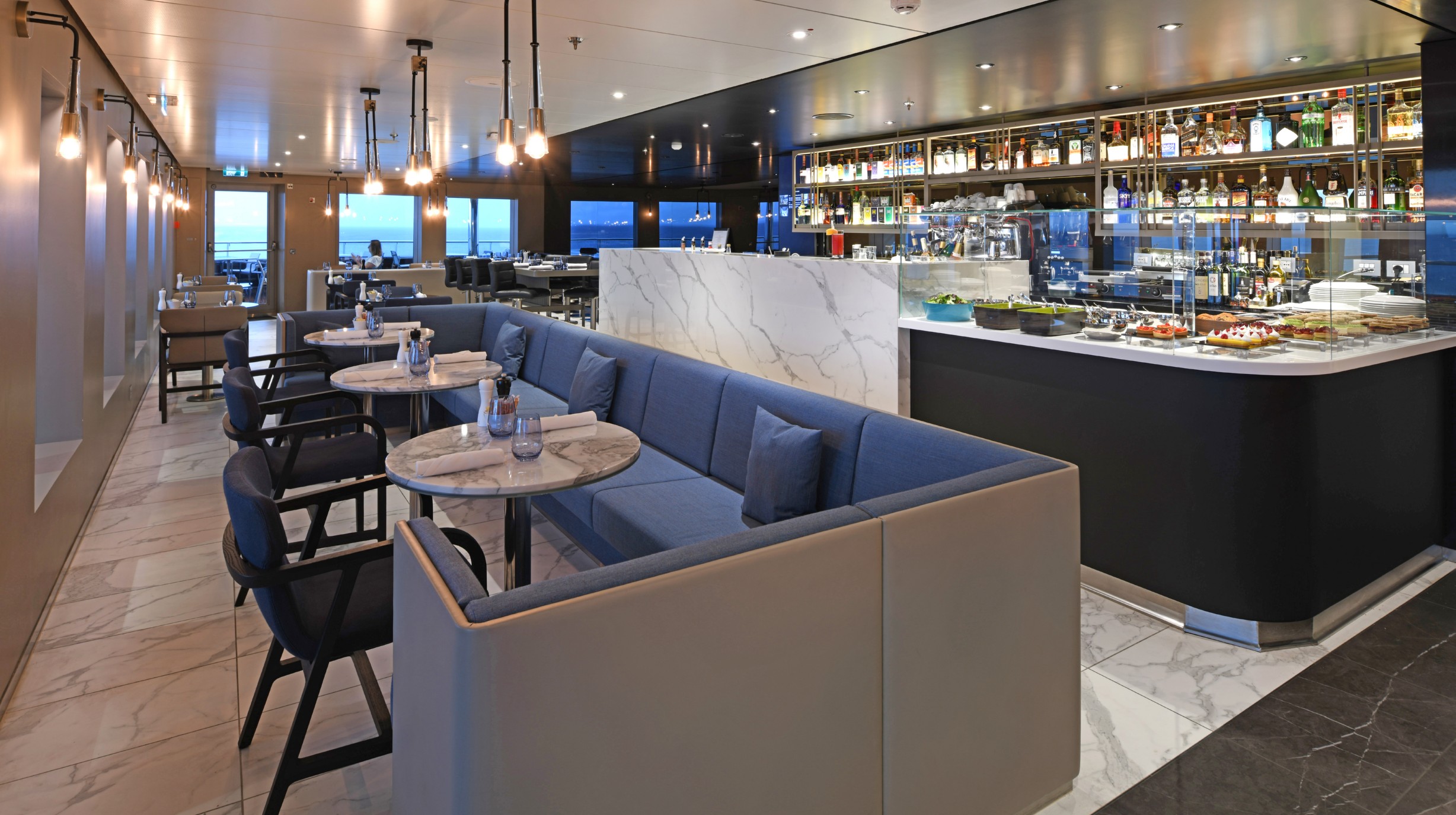 Scenic Eclipse - Azure Bar & Café - 7