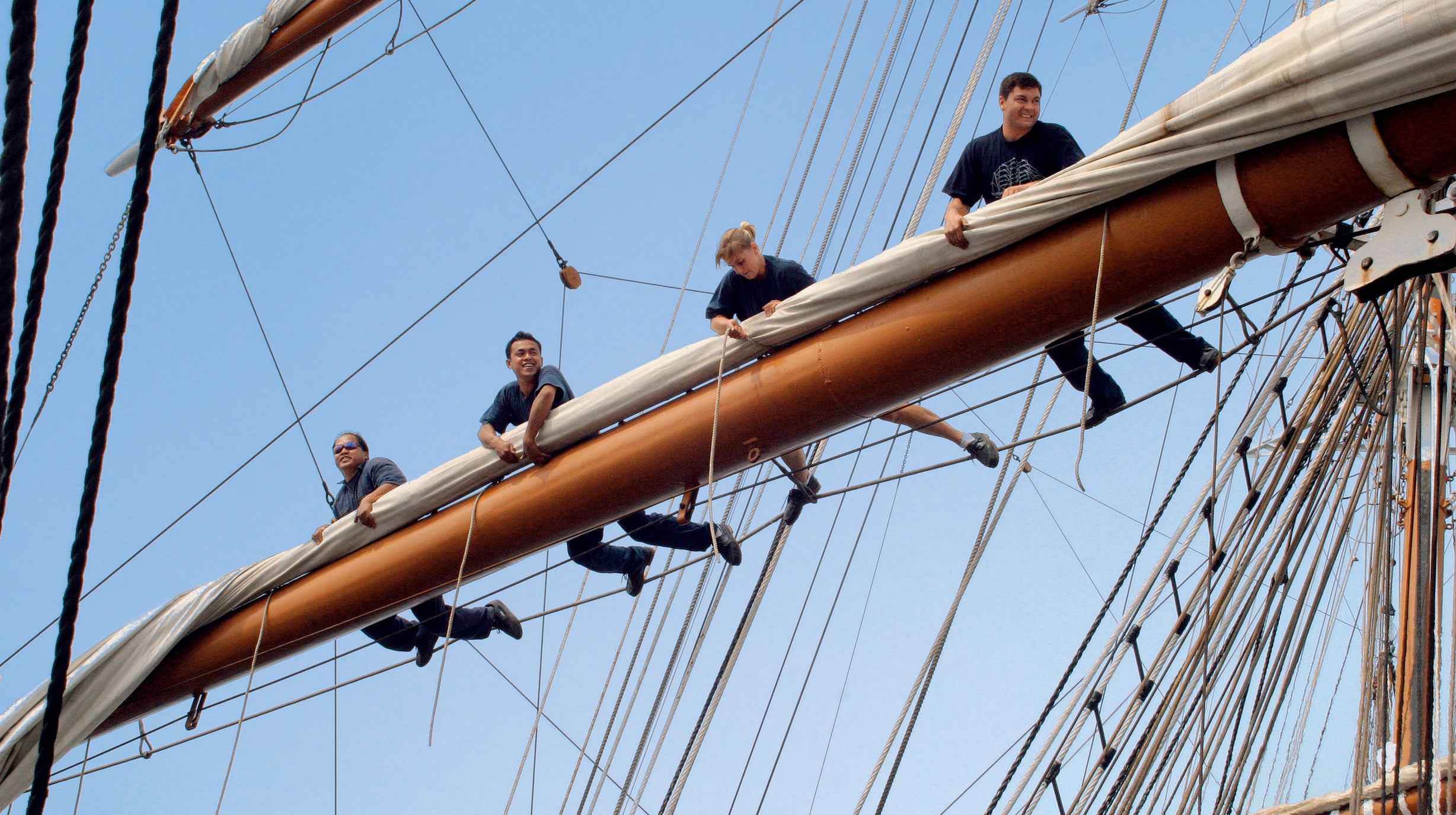 SeaCloud_II_SailingCrew_03