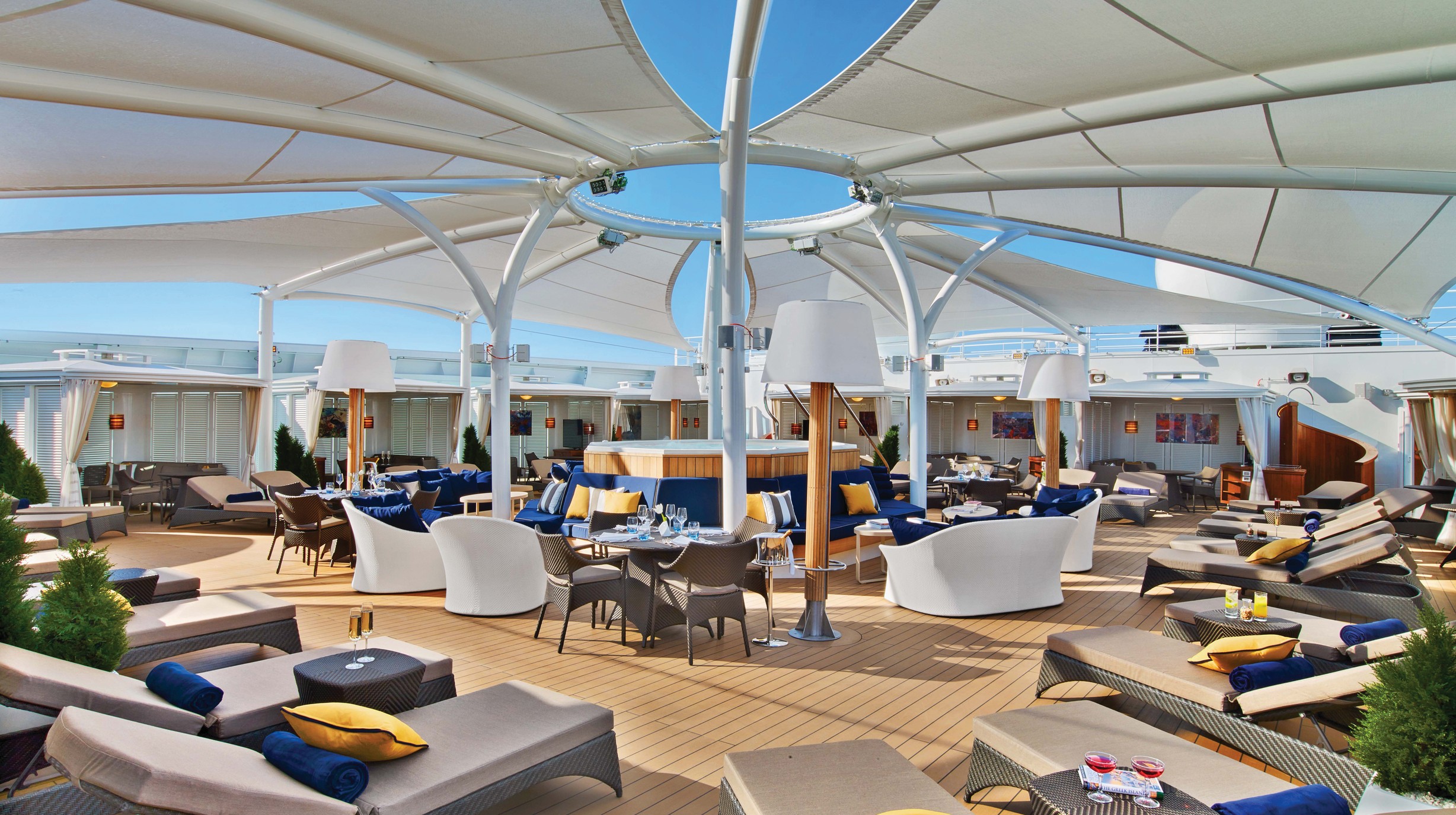 Seabourn_Encore_69TheRetreat_EL1615_cc