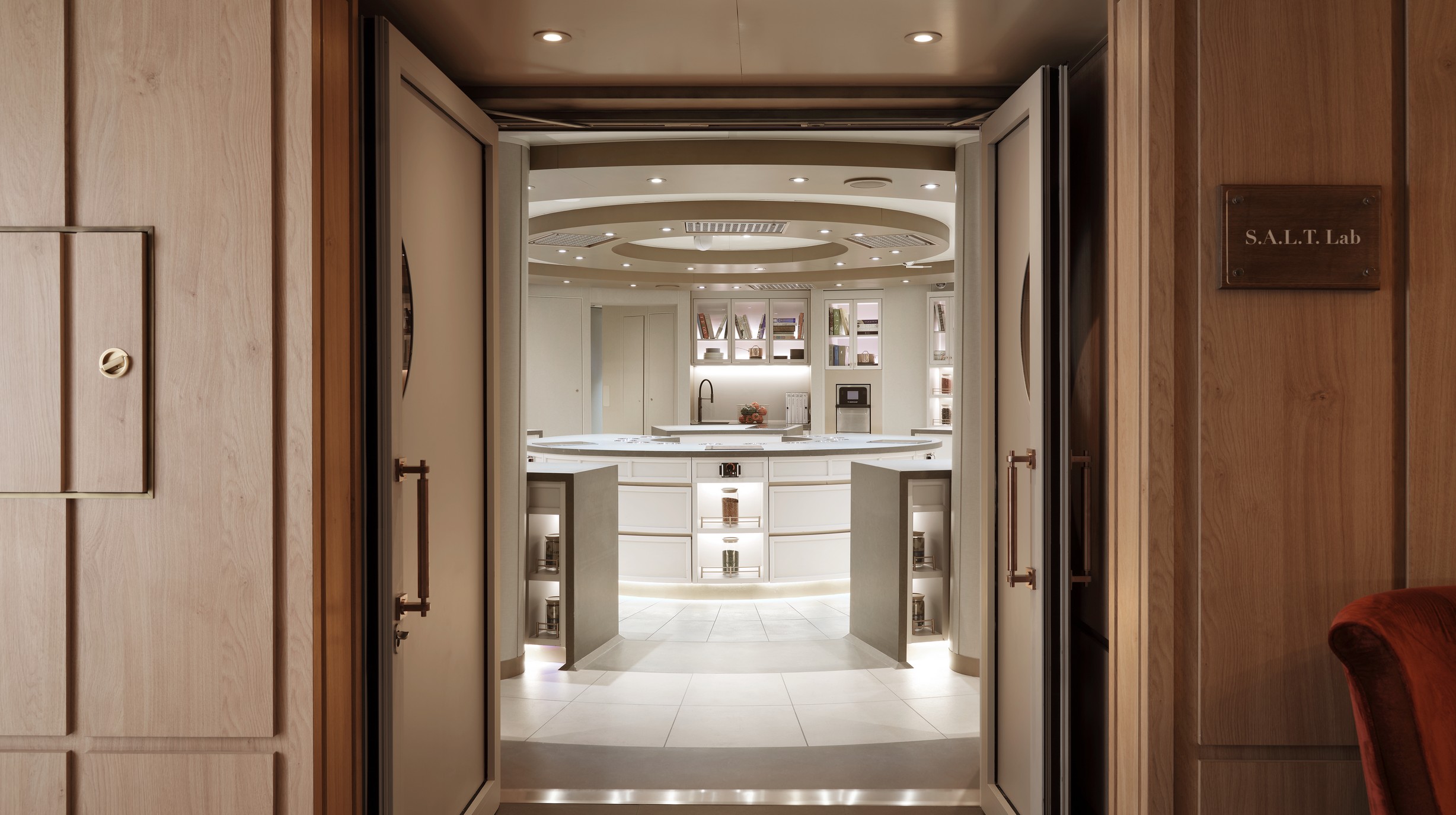 Silver Moon SALT Lab Silversea