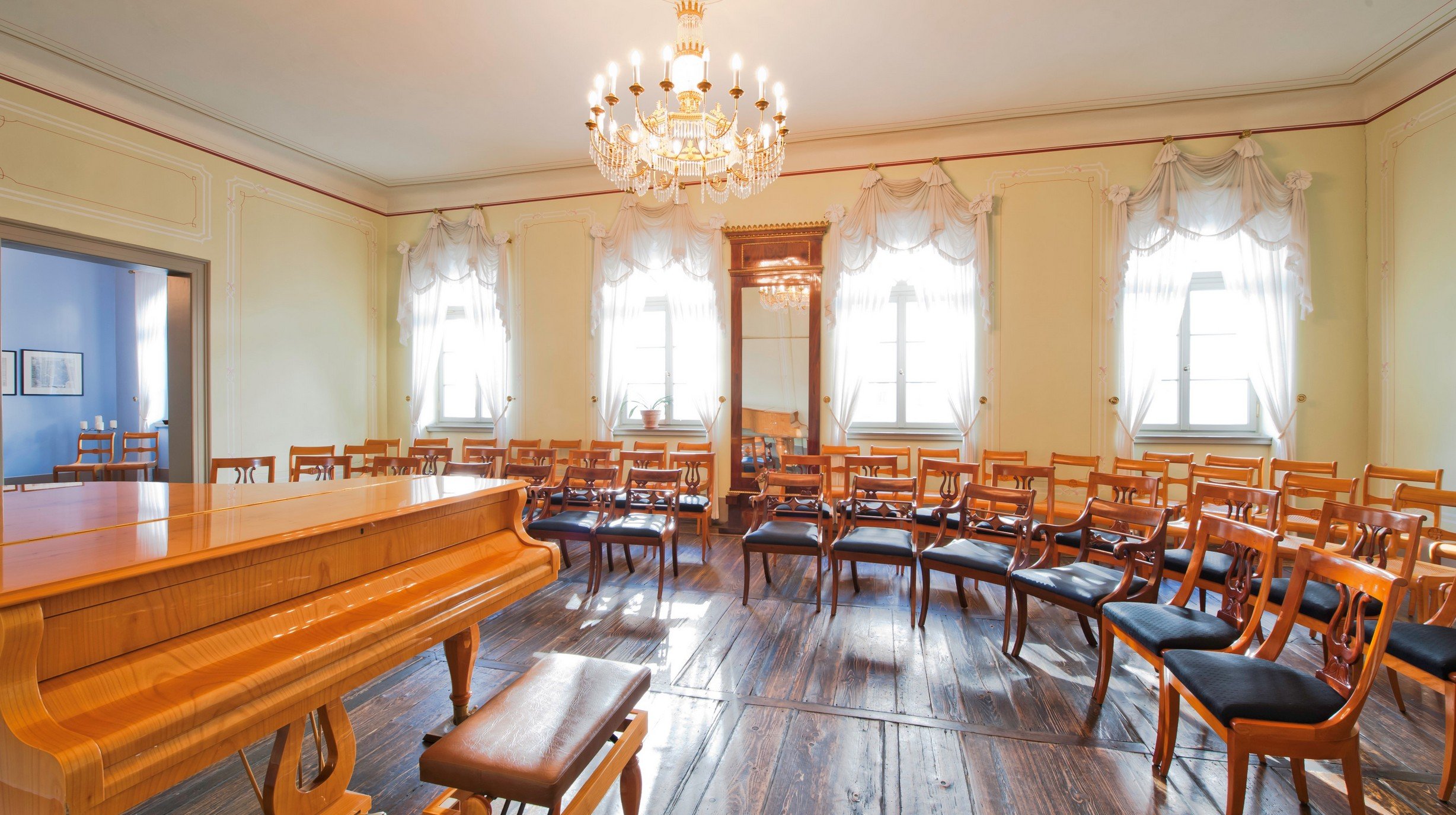 Mendelssohn Haus Der historische Musiksalon © Dirk Brzoska