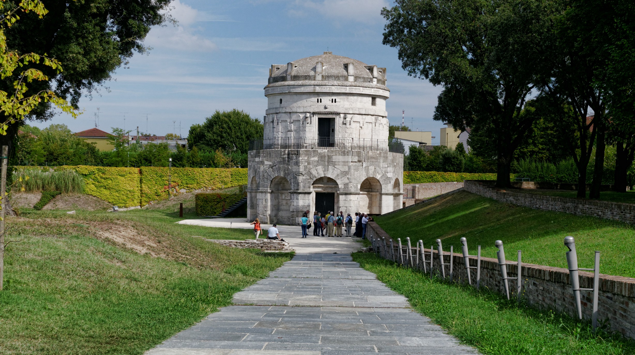 shutterstock_154605287 Mausoleo Teodorico