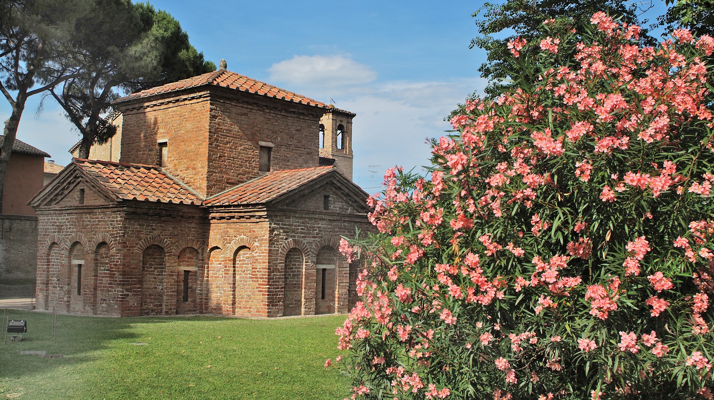 shutterstock_470616836 Galla Placidia