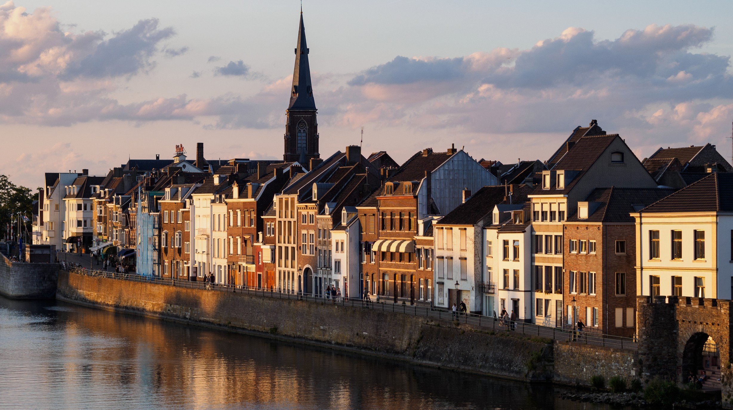 Maastricht 6, Shutterstock