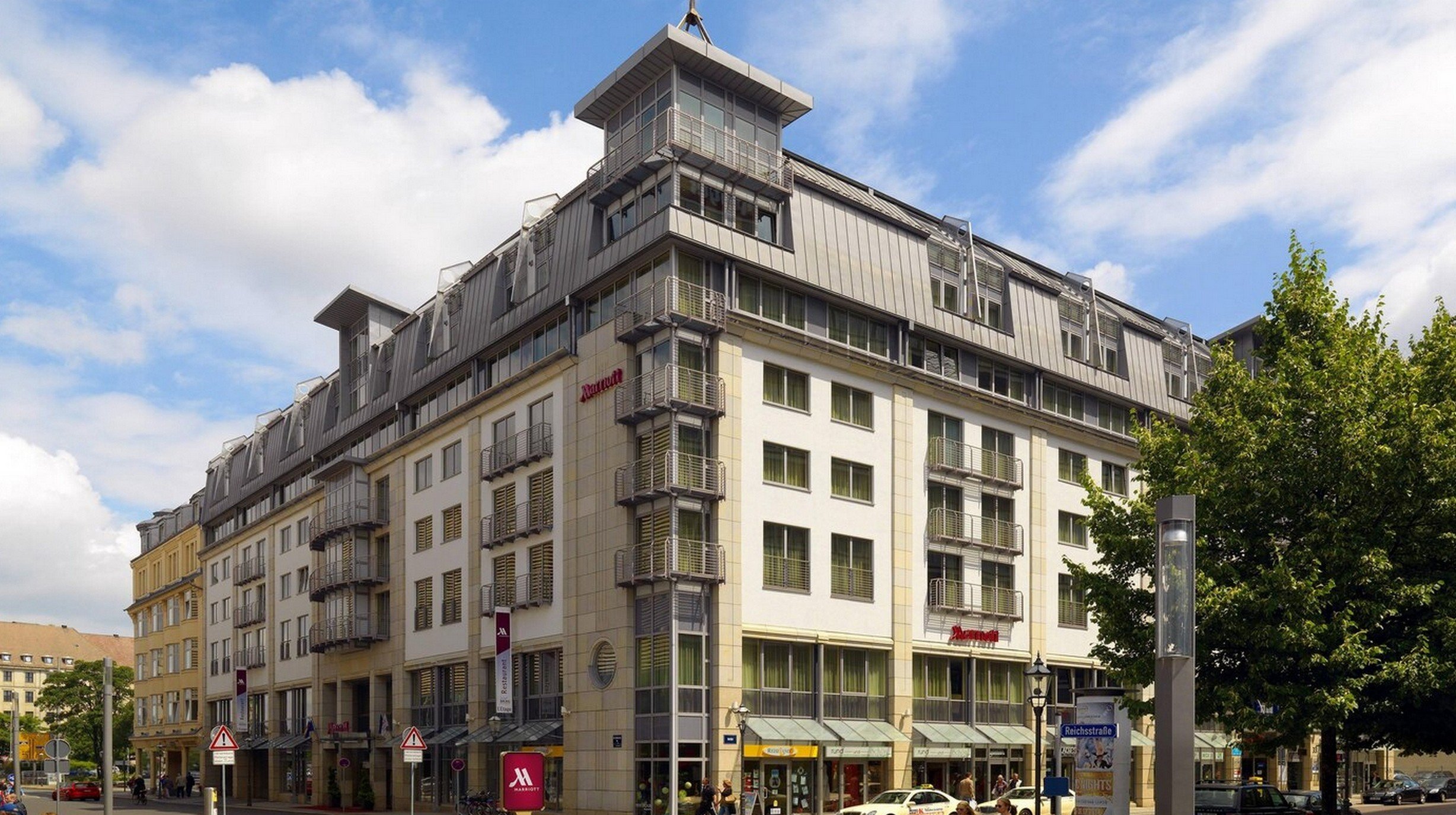 Marriott Hotel Leipzig Buitenkant