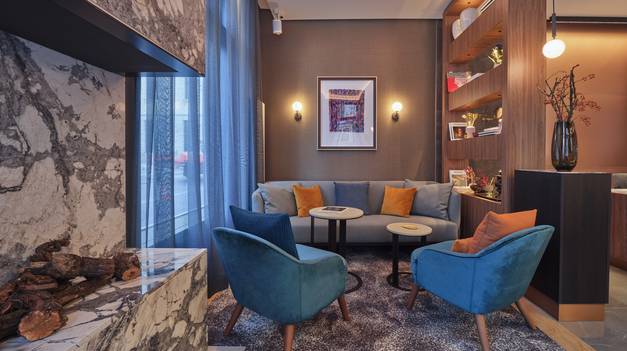 Adina Hotel Wiesbaden lobby