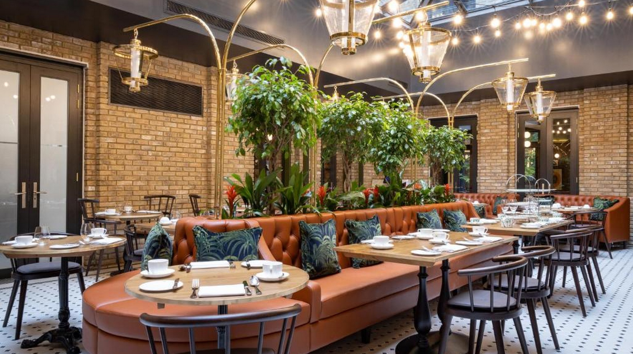 Sun Street Hotel restaurant 1