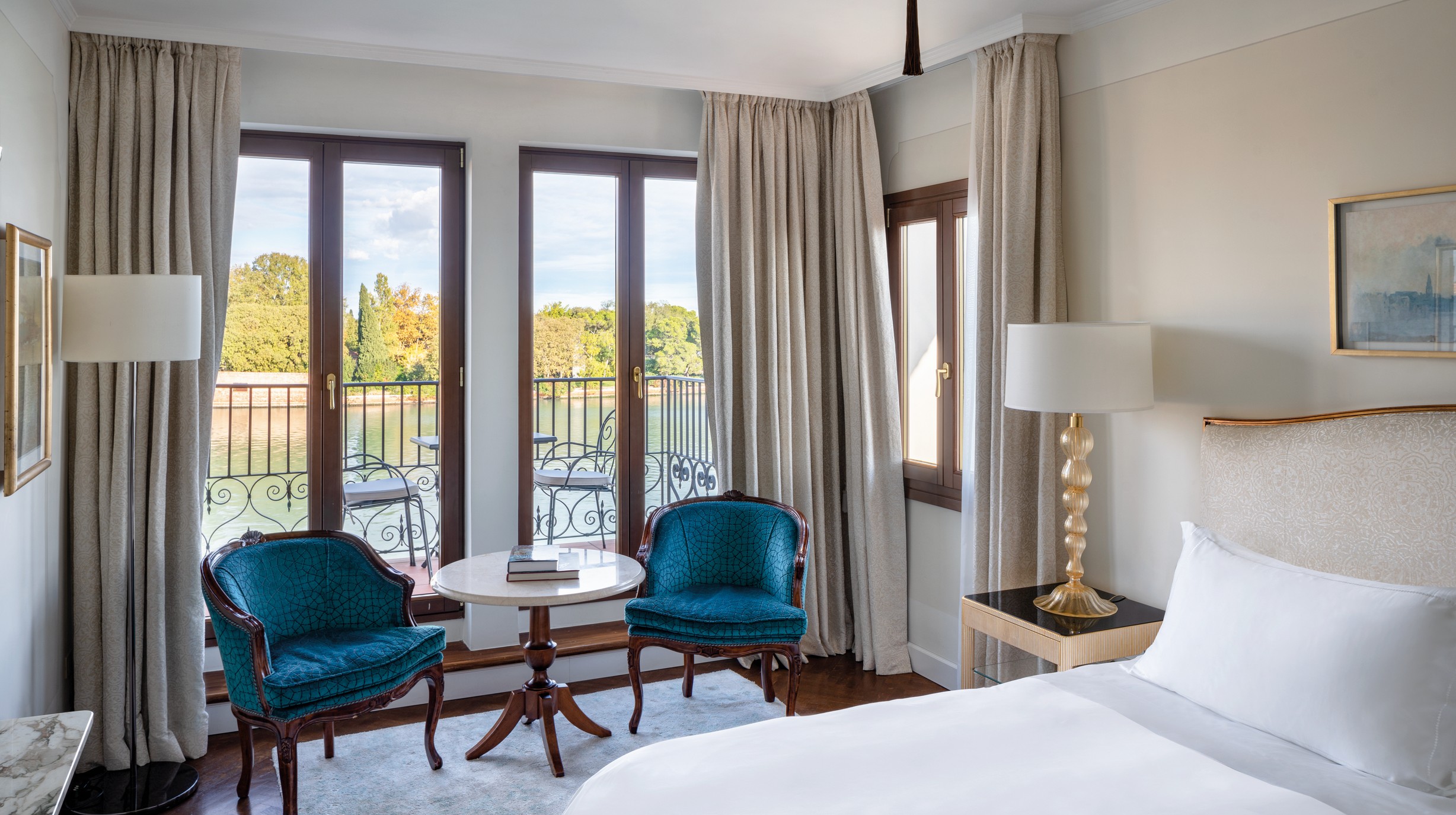 Cpriani double room