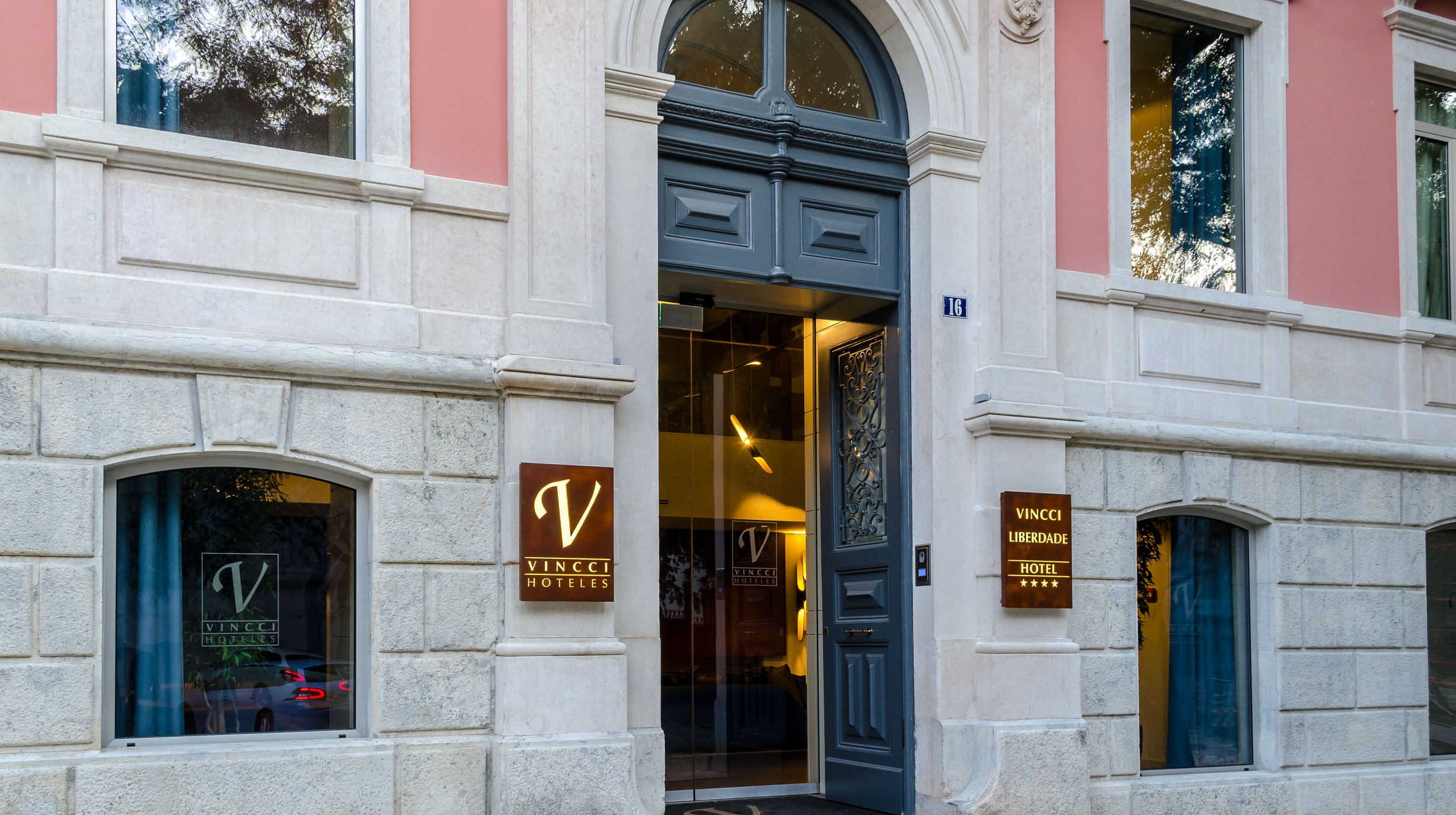 Hotel Vincci Liberade - Exterior 2