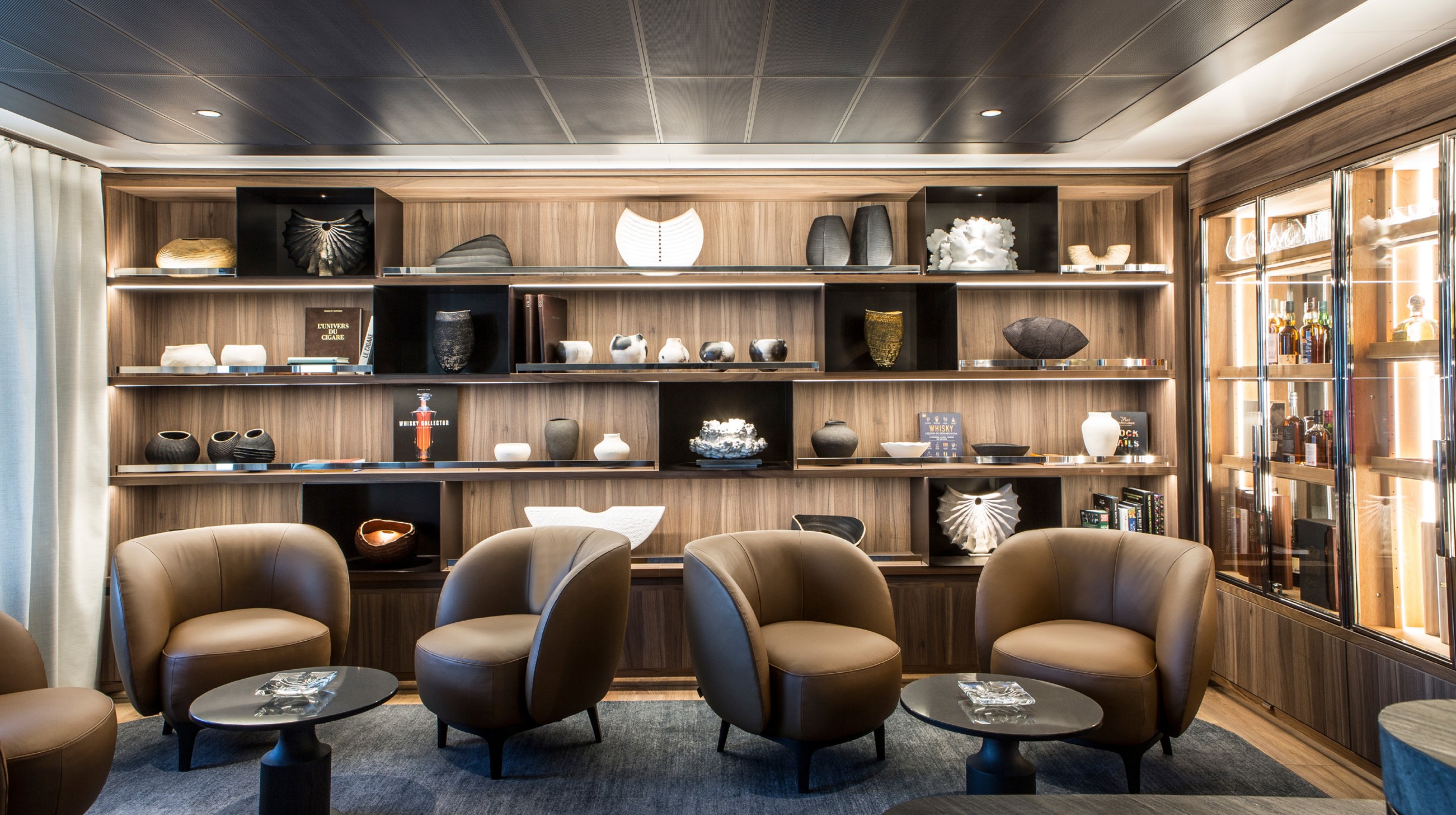 Cruise Le Commandant Charcot 