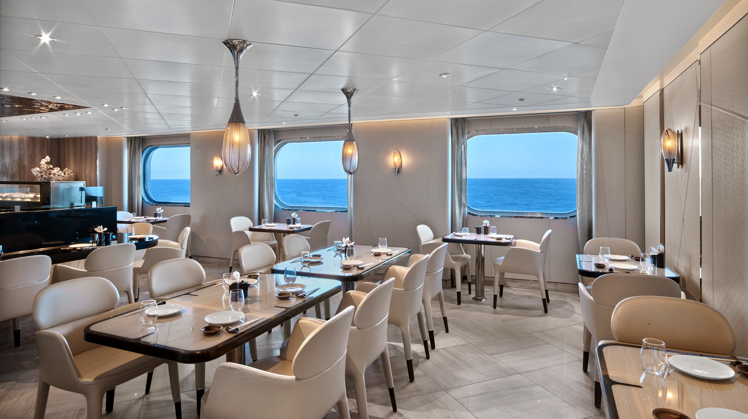 Seabourn_Encore_Sushi_EL16C00261